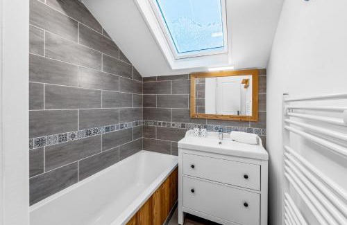 Les Gets Ski Chalet | Chalet white Horizon lodge