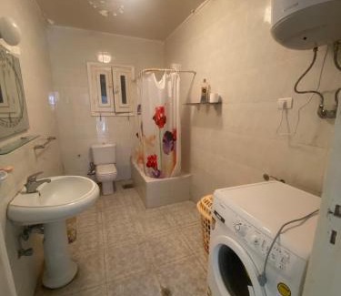 Marina El Alamein Ski Chalet | Chalet with private garden