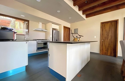Valle de Bravo Cottage | Chalet with private pool and jacuzzi