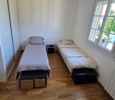 La Bazoge House | Chambre à 25 min du circuit des 24h .