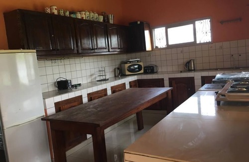 Kribi Villa | Chambre 2 VIP dans Villa luxueuse à 2mn de la plage