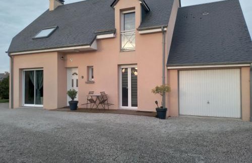 Saint-Hilaire-Petitville Apartment | Chambre agréable au calme