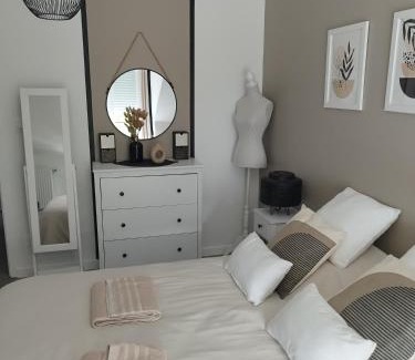 Ouest House | Chambre chez particulier proche circuit 24h