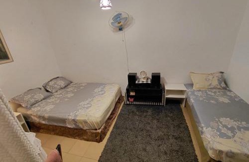 Ouakam House | Chambre d Hôte N1 Douillette avec 2 Lits