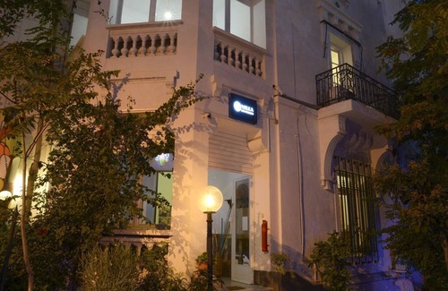 Bab Bhar Villa | Chambre D'hôtes "villa Les Palmes"/Suite Bechir