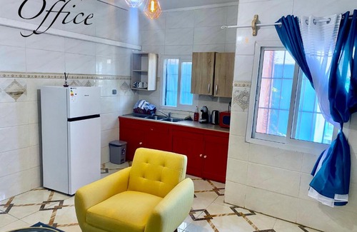 Mamoudzou Bed & Breakfast | Chambre d'hote Ylang