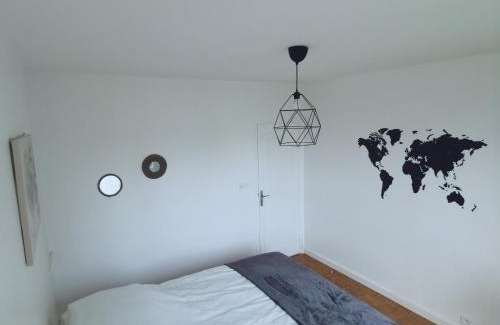 Orleans House | Chambre Monde Tout confort Saint-Marceau
