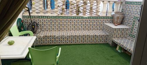 El Hafsia House | Chambre privée avec terrasse