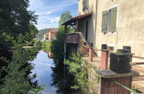 Fresse-sur-Moselle Bed & Breakfast | Chambre Privée Massimo - Vue sur Rivière