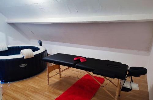 Talmas House | Chambre spacieuse privée avec Jaccuzi