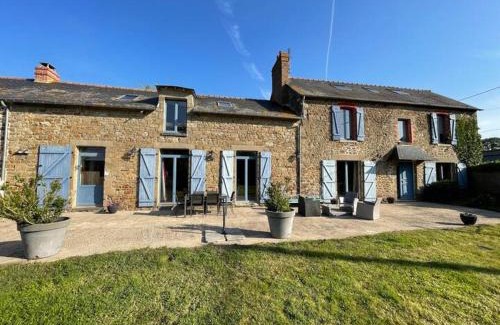 Saint-Meloir-des-Ondes House | chambre St Malo Cancale