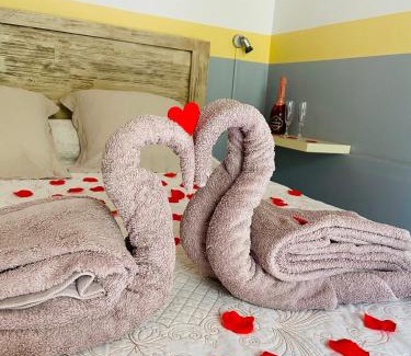 Hell-Bourg House | Chambres d'hôtes l'Orchidée Rose