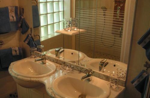 Vaire Bed & Breakfast | Chambres d'Hôtes La Forterie