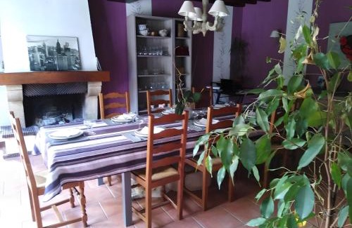 La Cave Bed & Breakfast | Chambres D'hôtes Le Petit Puits