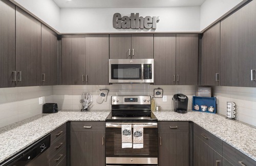 Chandler Apartment | Chandler Gem - 2 Bdrm Apt Nr DT Chan-Gil