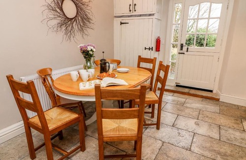 Giggleswick House | Chandlers Cottage