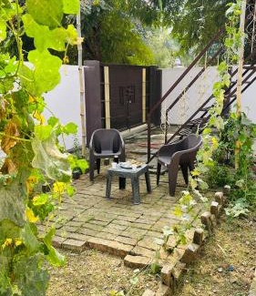 Jhusi House | Chandrika Residency