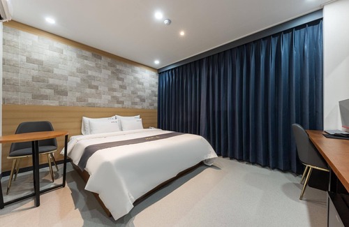 Changwon Hotel | Changwon Jungangdong Business Hotel Hue