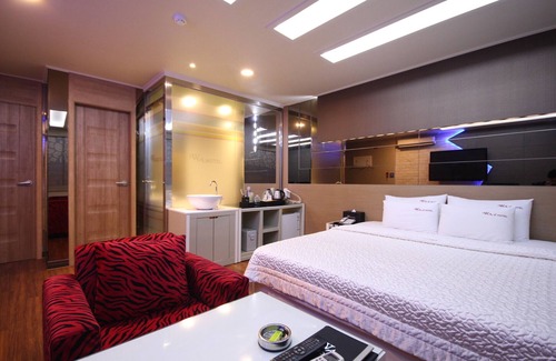 Masan Hotel | Changwon Masan Hapseongdong WA
