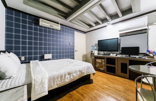 Masan Hotel | Changwon Masan White