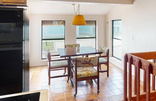 Port Isabel Condo | Channel-Front Port Isabel Family Home. Gulf/Bay Fishing and Close to SPI Beach!