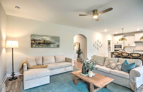 Chapin House | Chapin Vacation Rental ~ 11 Mi to Lake!