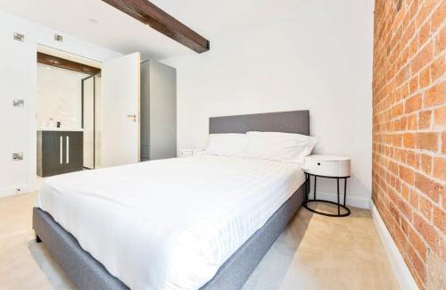 Burton on Trent Apartment | Characterful 1 Bed Apartment in Burton-on-Trent