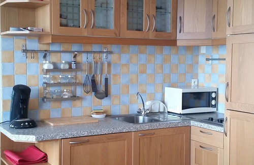 Plerin House | Characteristic apartment opposite the beach in Brittany Rosaires