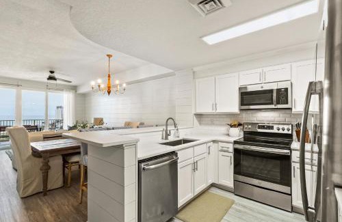 Panama City Beach Apartment | CHARD ON ICE, BRAND NEW, Walk to Pier Park, 3 Bedrooms