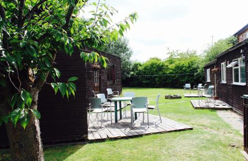 Stonnall Bed & Breakfast | Charde Guest House