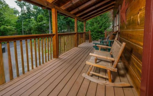 Pigeon Forge Villa | Chardonnay Getaway