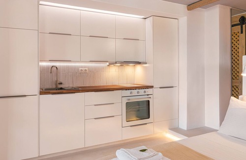 Klima Apartment | Chariclea Guest House