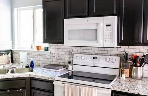 Charlotte House | Charlotte Escape with hot tub