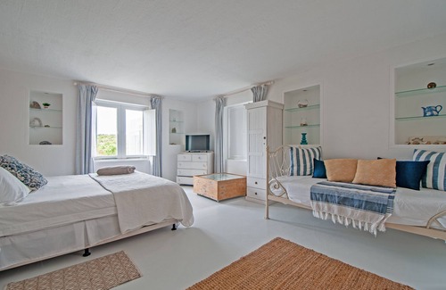 Still Bay House | Charlotte House
