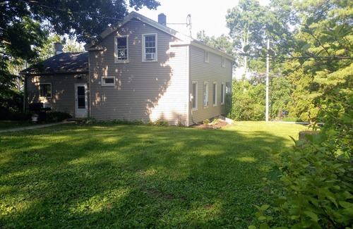 Town of Varick House | Charlotte's Lake Shore Cove