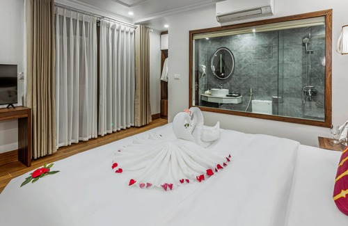 Cha Pai Hotel | Charm Hill Sapa Hotel