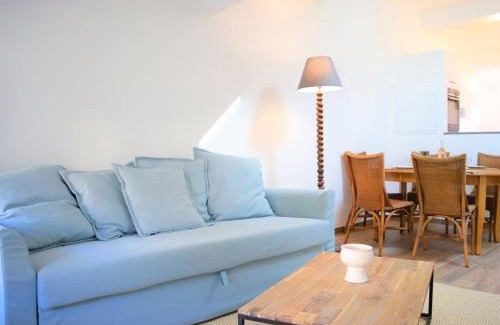 Bormes-Les-Mimosas Apartment | Charmant 2P rénové, cœur médiéval, 4 couchages - Bormes-les-Mimosas - FR-1-251-311