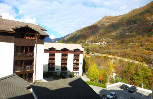 Brides-les-Bains Apartment | Charmant studio 2* avec balcon et parking à Brides-les-Bains, proche thermes et centre village. - FR-1-512-6