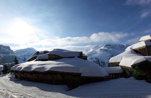 Avoriaz Apartment | Charmant Studio Cabine à Avoriaz, Balcon Sud, Ski aux Pieds, Wifi, TV, Lits faits, Proche Commerces - FR-1-314-186