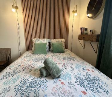 Aix-en-Provence Apartment | Charmant studio le clos d'Aix parking privé gratuit et piscine