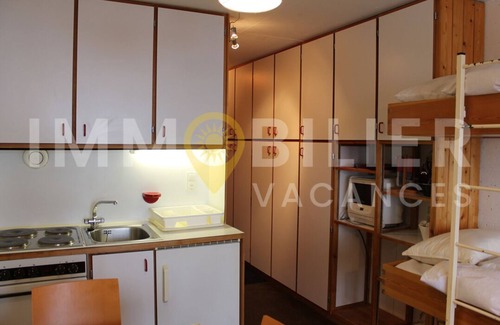 Chandolin Apartment | Charmant studio pour 2 personnes situé au premier sous-sol de la résidence Soleil 2000 B à Chandolin
