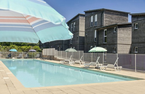 Montreal Condo | Charmant T2 PMR avec terrasse | Piscine extérieure