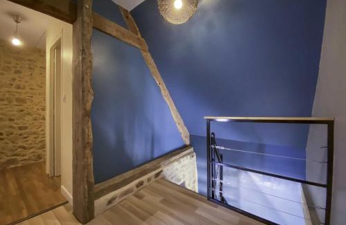Rouperroux House | Charmante maison avec parking, jardin et WIFI à Rouperroux - FR-1-497-219