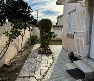 Mailloles House | Charmante Maison avec Jardin Proche du Centre de Perpignan