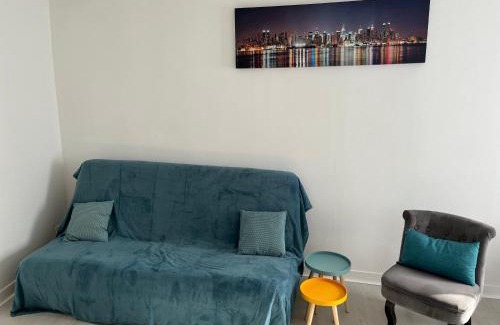 Morlaix Apartment | Charmante maison de ville avec parking à côté.