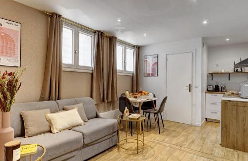 Amerique Apartment | Charme Parisien pres des Buttes-Chaumont