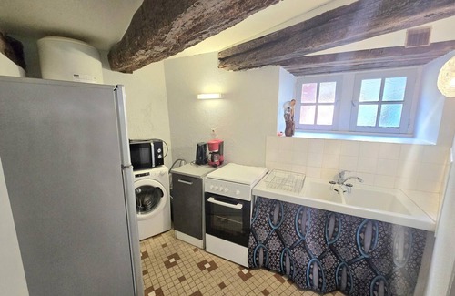 Saint-Marcel-du-Perigord Cottage | Charming Cottage in Quiet Village, Near Lalinde - Garden, Baby Equipment, Pet-Friendly