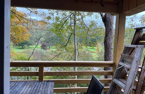 Arkville House | Charming 1/1 house in Margaretville with WiFi, AC, stunning golf course views