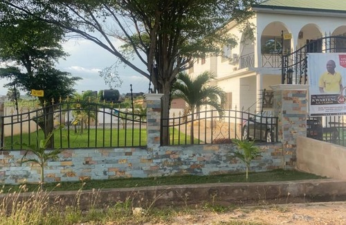 Weija Apartment | Charming 1-Bed Apartment in Accra