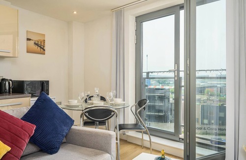 Leeds Apartment | Charming 1-bed Apartment in Leeds